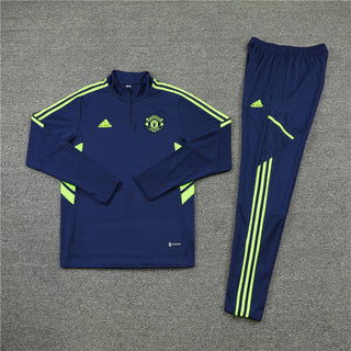 1/4 zip Manchester United tracksuit 22/23