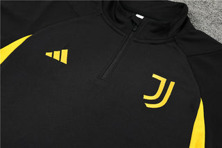 1/4 zip Juventus tracksuit 22/23